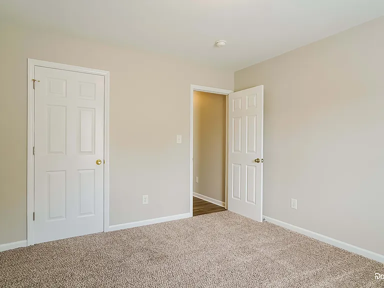 3875 Pin Oak Rd — Photo 10