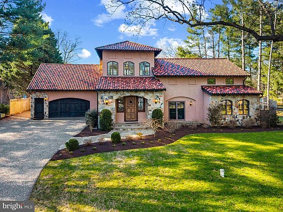 3rd image of 1344 Tydings Rd