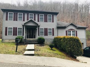 195 Upper Doty Branch Rd, Happy, KY 41746