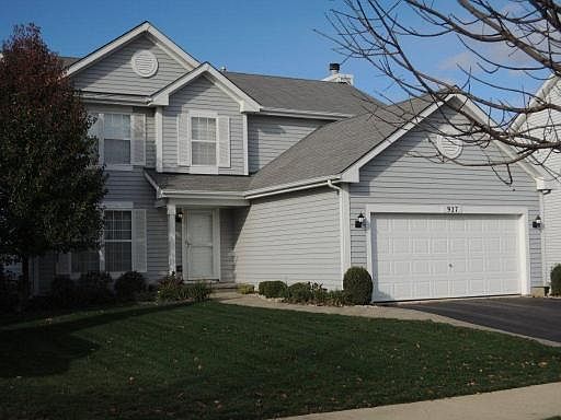 1st image of 927 E Lowell Ln