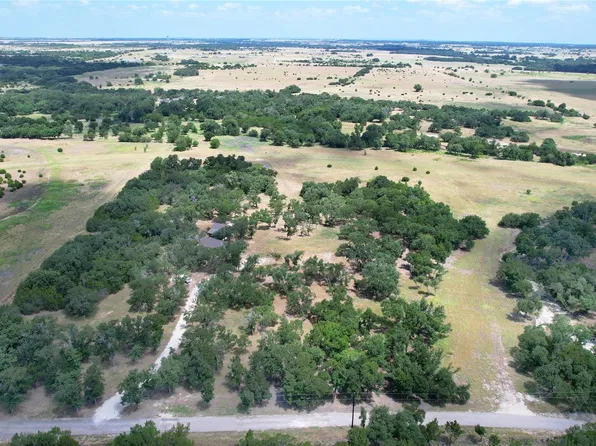415 Spaniel Hill Rd, Georgetown, TX 78633