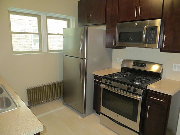 5th image of 1234 N Austin Blvd APT 3N