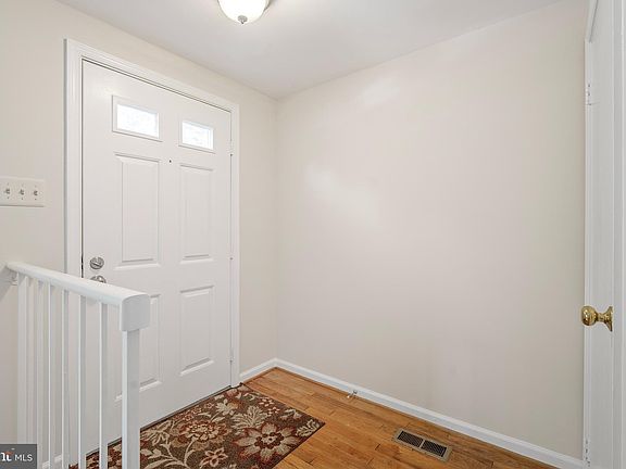 3rd image of 3704 Angelton Ct