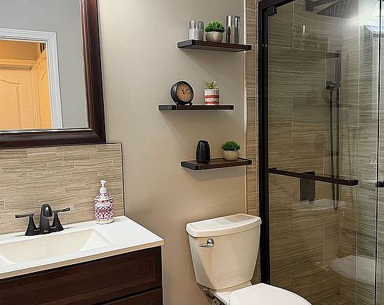 3rd image of 200 Timber Ridge Dr