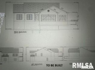 806 14th St, Rapids City, IL