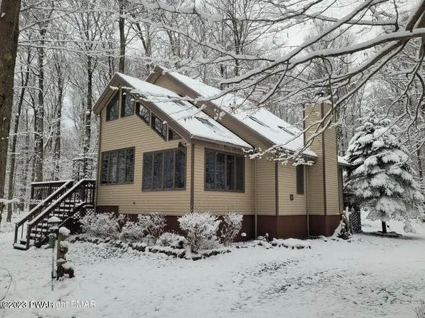 85 Theta Dr, Gouldsboro, PA 18424