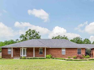 5205 Willard Norris Rd, Milton, FL 32570