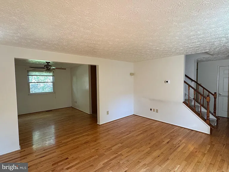 12827 Framingham Ct — Photo 3