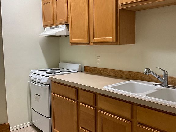4th image of 410 N Tower Ave APT 8