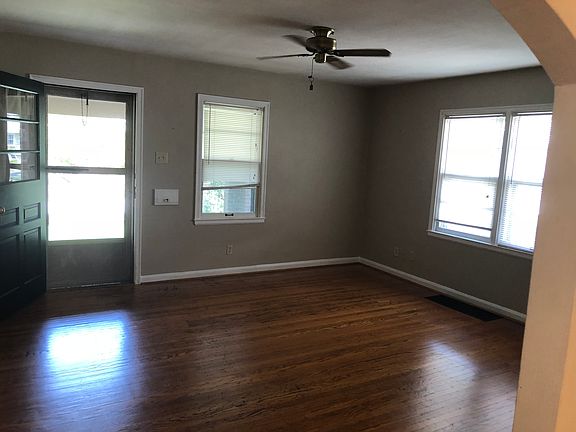 6355 Living Room
