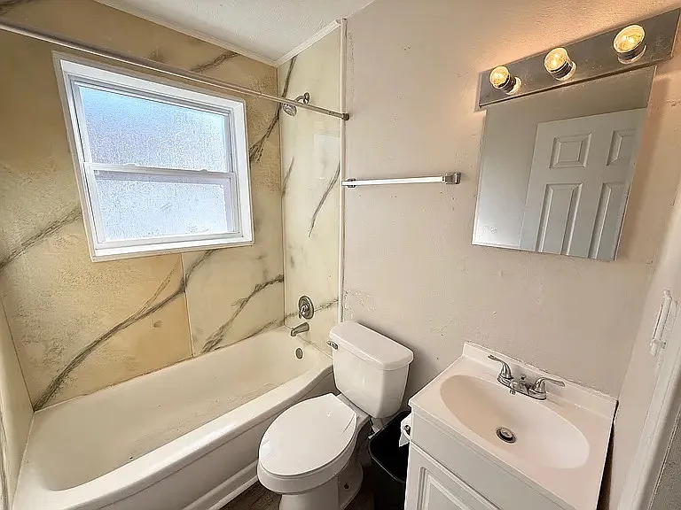 53 Bennington Dr #2 — Photo 8
