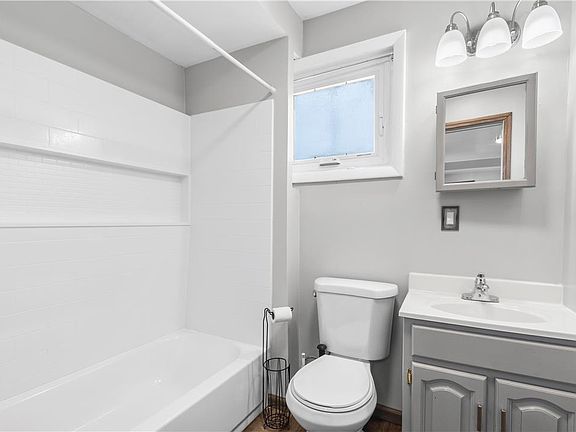 5th image of 1203 S Hanover St #2