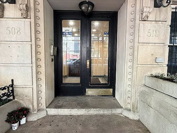2nd image of 508 W 112th St APT 7A
