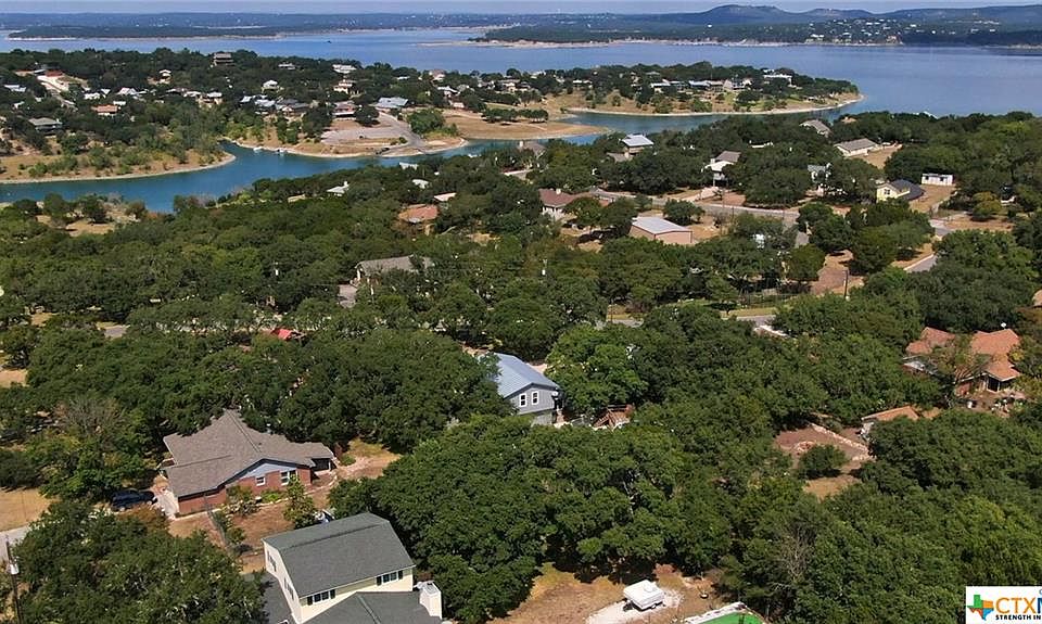 584 Susie Dr Canyon Lake Tx 78133 Mls 453119 Zillow