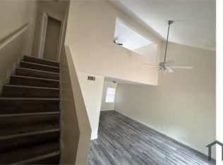 6811 SW 5th Pl, Gainesville, FL 32607