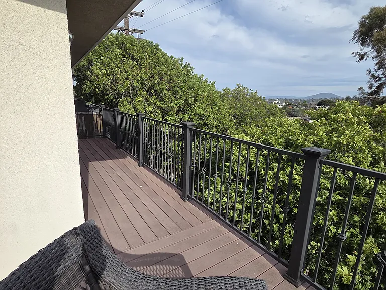 104 Westdale Ct — Photo 17