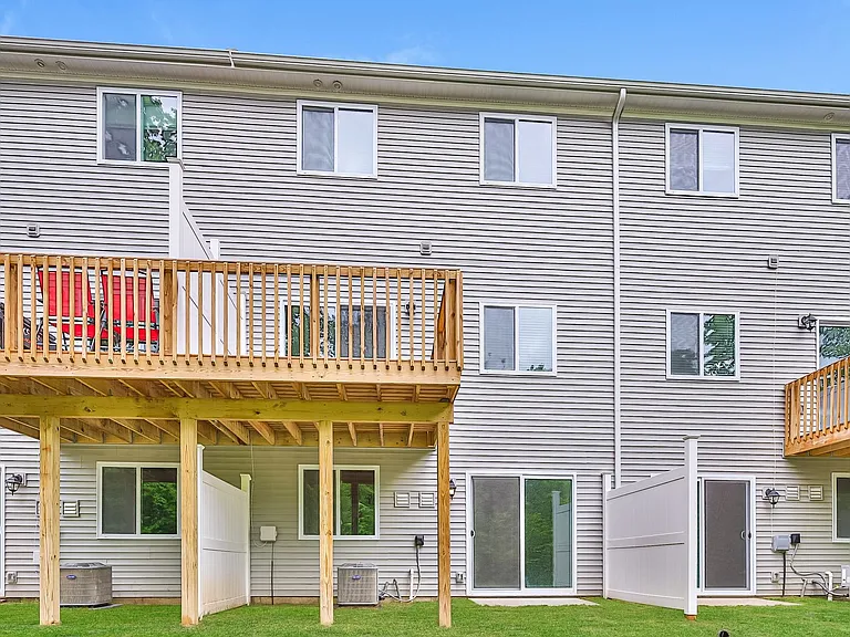 1301 Trailview Ct — Photo 30