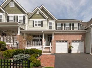 212 Holcombe Way, Lambertville, NJ 08530