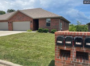 5904 N 23rd St, Ozark, MO 65721