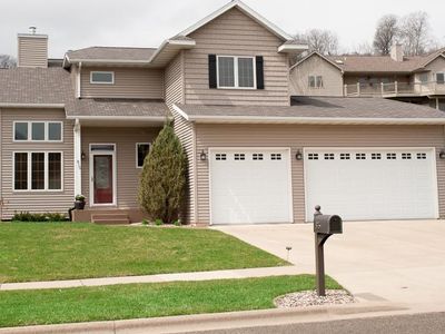 815 Aspen Valley Dr, Onalaska, WI, 54650