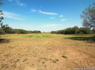 266 County Road 2755, Bigfoot, TX 78005