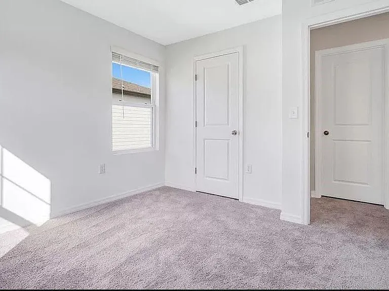 509 Madison Dr — Photo 19