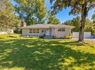 1015 Lakeview Dr, Bridgewater Twp., NJ 07920