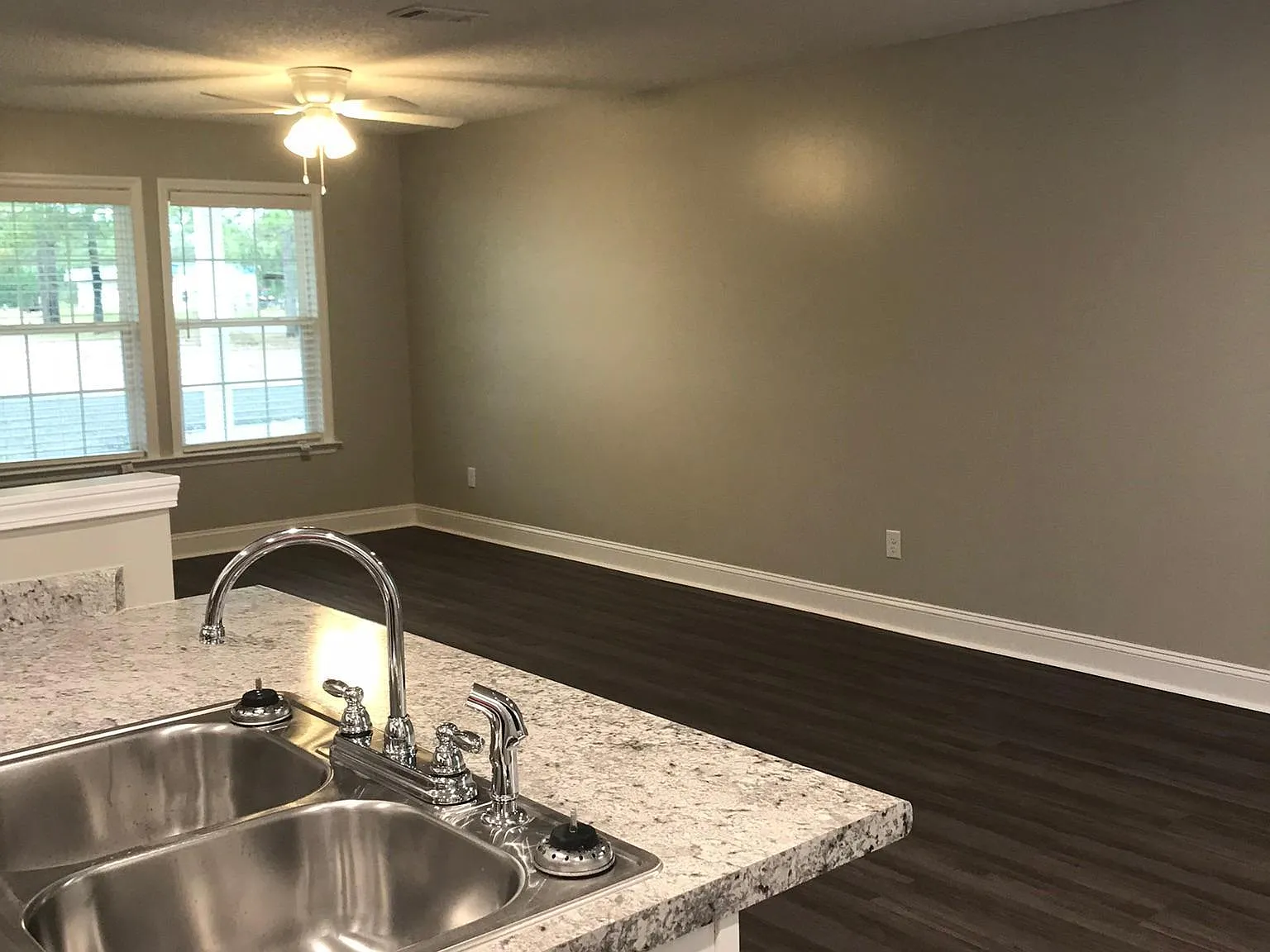 2472 Brannen Rd — Photo 2