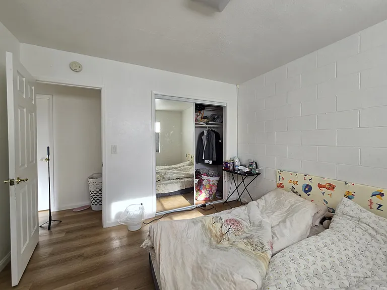 1110 Buena Vista Ave #A — Photo 9