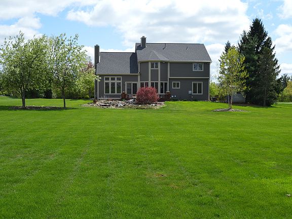 4th image of 5066 Cascade Dr