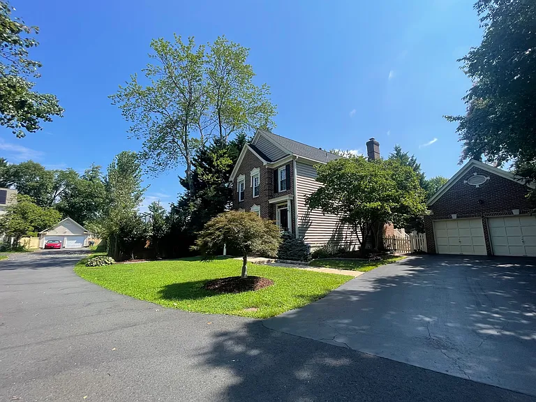 6502 Summerton Way — Photo 84