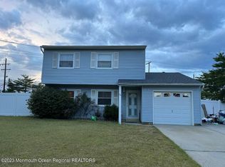 34 Eastland Rd, Brick, NJ 08723