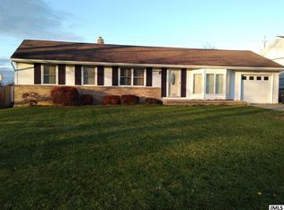 5564 Viking Dr, Jackson, MI 49201