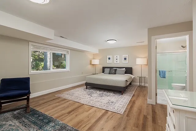 extra large downstairs bedroom