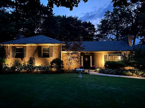 3rd image of 4591 Nakoma Dr