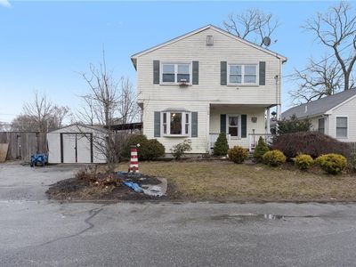 106 Pinegrove Ave, Warwick, RI, 02889