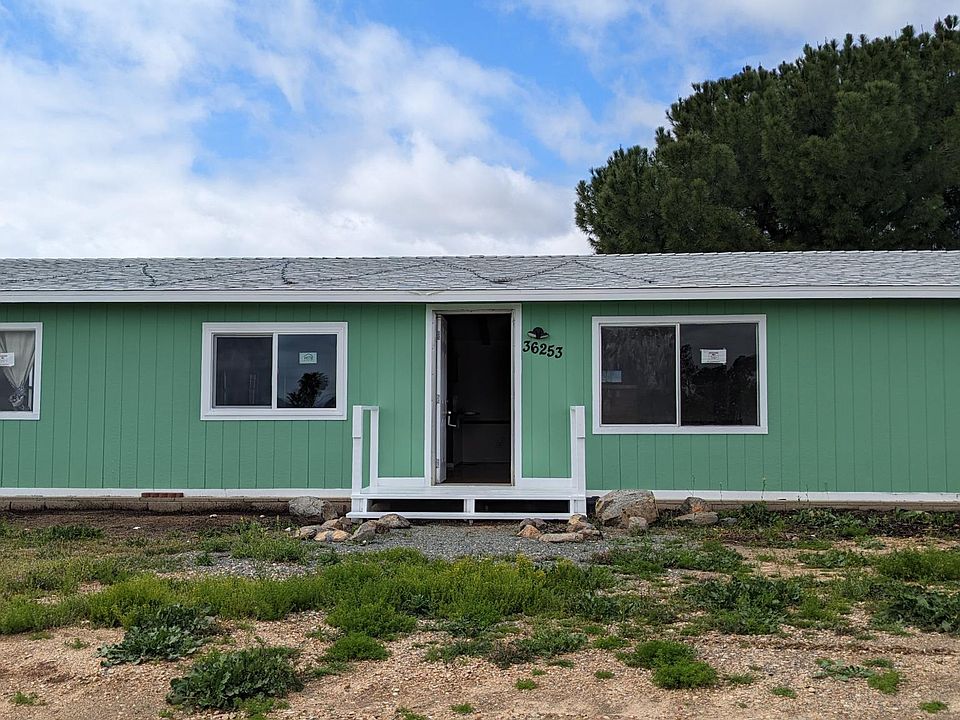 1st image of 36253 Jana Ln