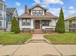 716 F Ave NW, Cedar Rapids, IA 52405