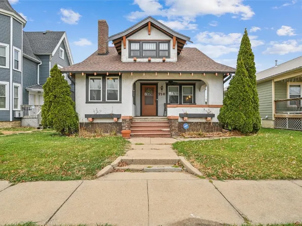 716 F Ave NW, Cedar Rapids, IA 52405