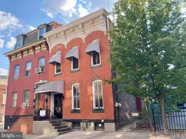 203 N 2nd St, Pottsville, PA 17901
