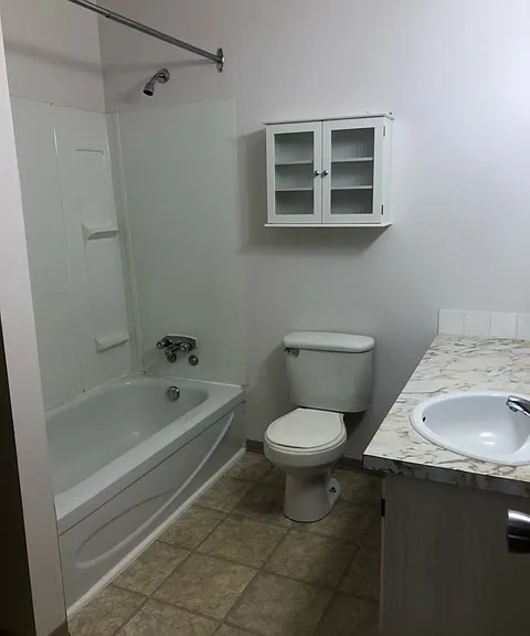 54 Allanbrooke Dr #2 — Photo 5