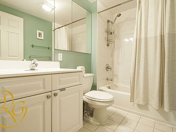 2nd image of 9718 Fort Hamilton Pkwy APT 1E