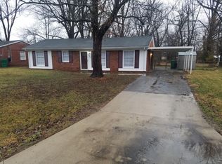 7505 Hallmark Dr, Louisville, KY