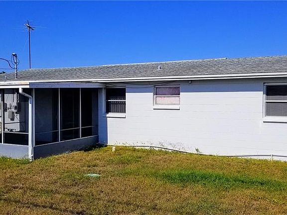 4th image of 4948 Zodiac Ave