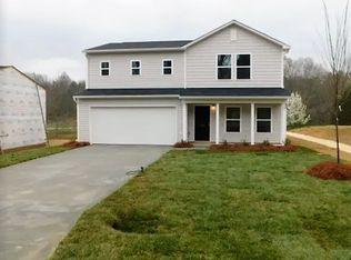 4330 Shadi Green Ln, Pfafftown, NC 27040
