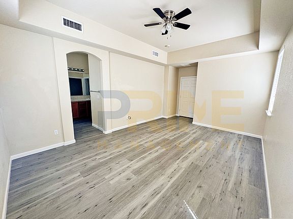 4th image of 3777 Caymus Dr