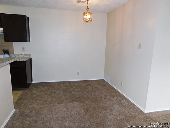 5th image of 8909 Fall River Dr