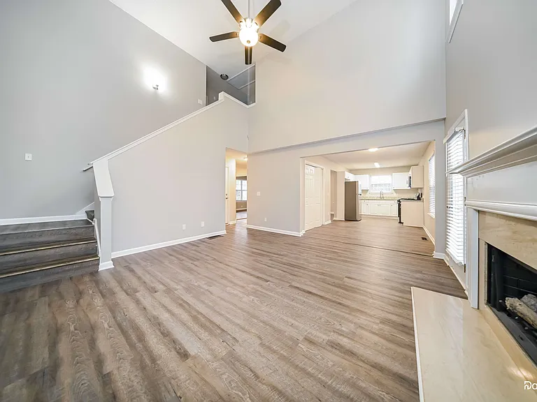 109 Bainbridge Pl — Photo 7