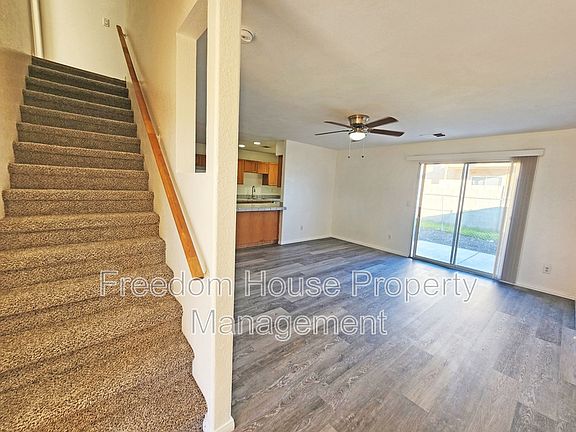 5th image of 670 Bourbon St Unit 1