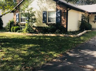 4123 S El Fiesta Ave, Springfield, MO 65807